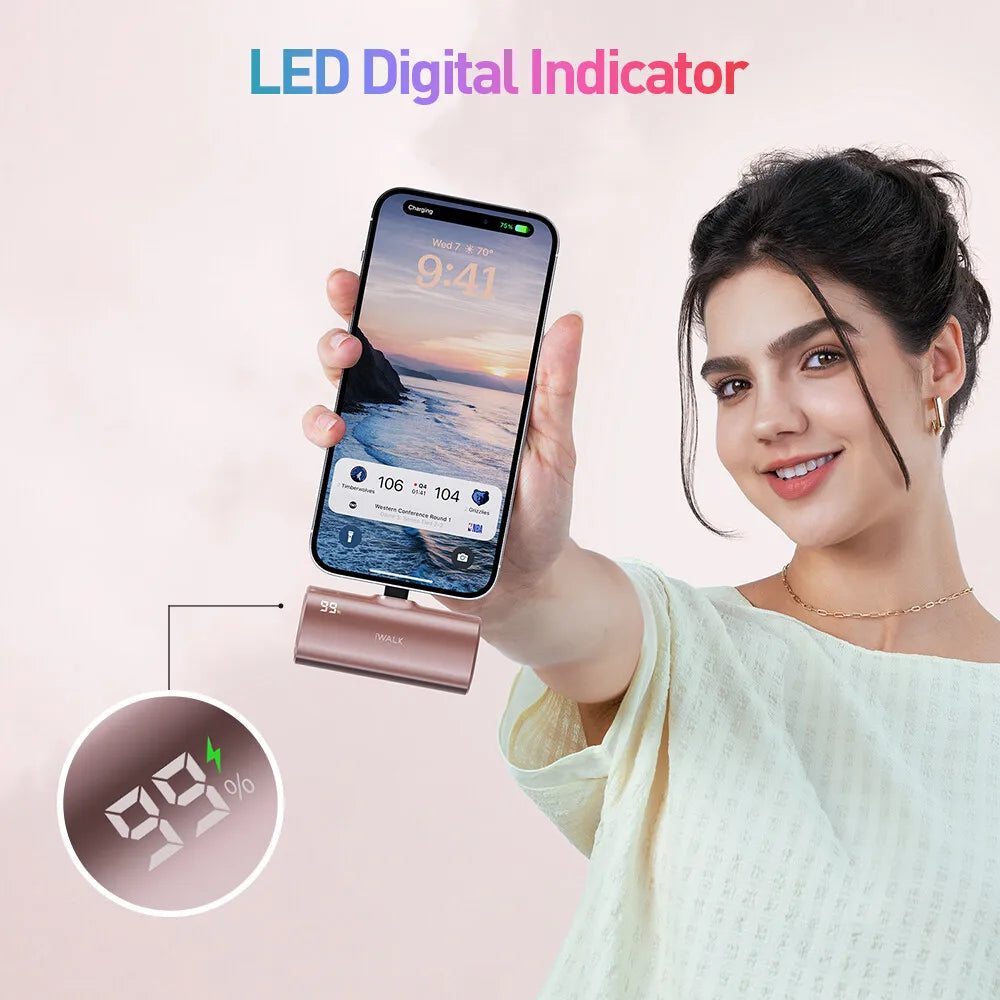 IWALK5000mAh portable capsule power bank with fast charging and interchangeable connector suitable for iPhone Lightning