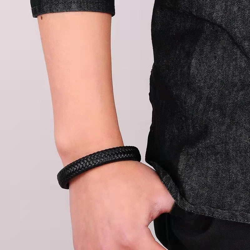 Trendy Vintage Leather Woven Bracelet Fashionable Men's  Jewelry